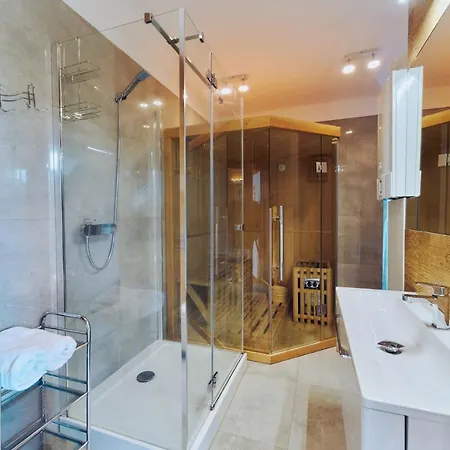 Blekitny Sauna Park Zdrojowy شقة *